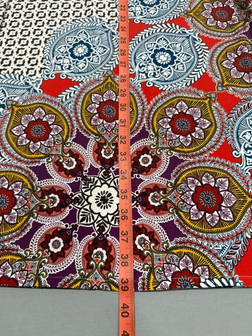 Chico’s Multicolor Stretch Boho Paisley Geometric Medallion Pattern - Picture 10 of 14